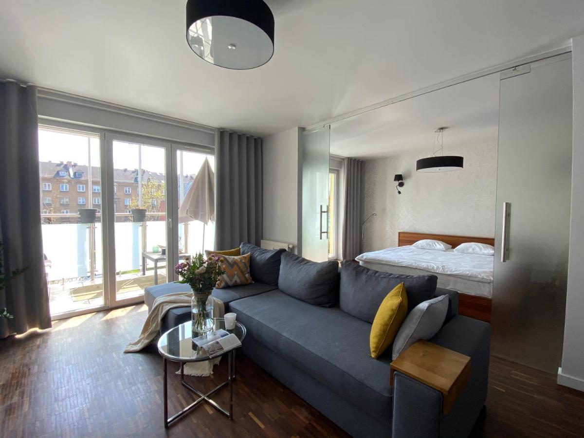 Aravel Suites Wroclaw Ngoại thất bức ảnh